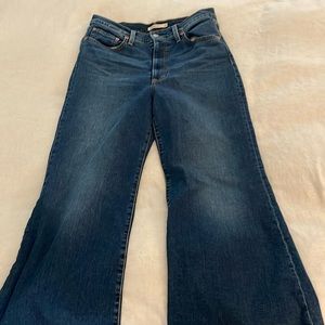 Levi Strauss Ribcage Bell Jeans